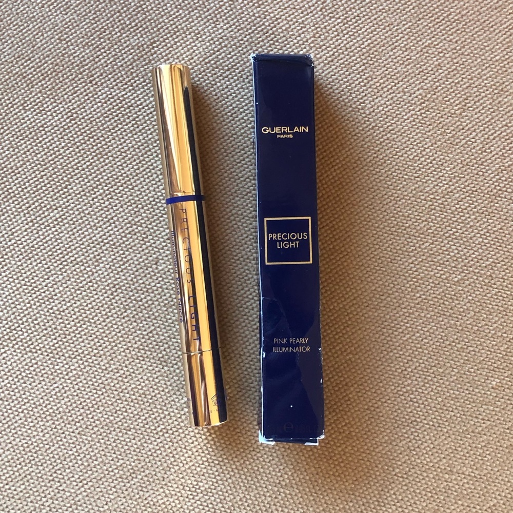 Guerlain Precious Light Pink Pearly Illuminator